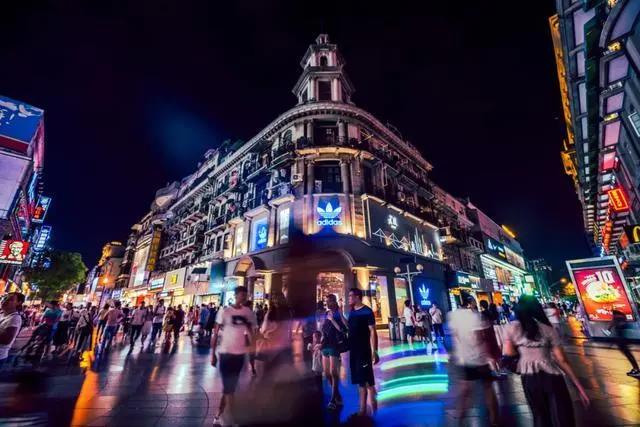 六一到，我们一起去动画世界里把武汉瞧一瞧