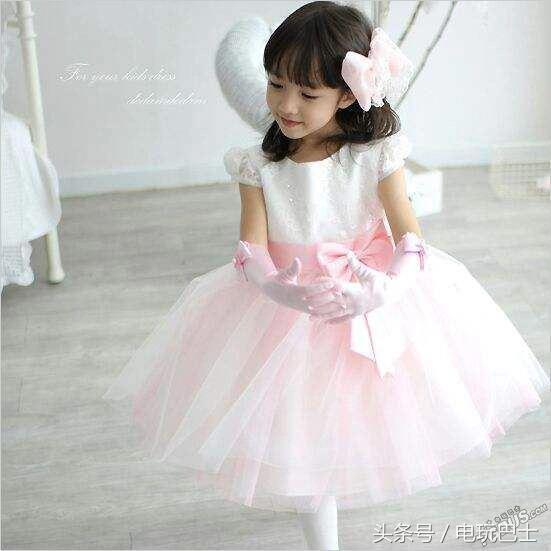 皮鞭皮靴超短裙的少女时代聊聊《美少女战士》和那个时代