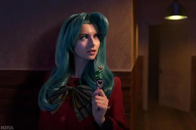 外国美女COS《美战》海王满，不仅颜值高、身材好，还有超强PS