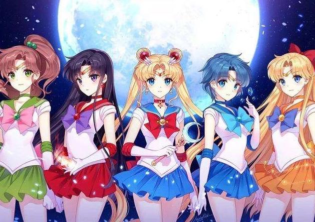 美少女战士穿上圣衣，火野丽毫无违和感，月野兔依旧可爱