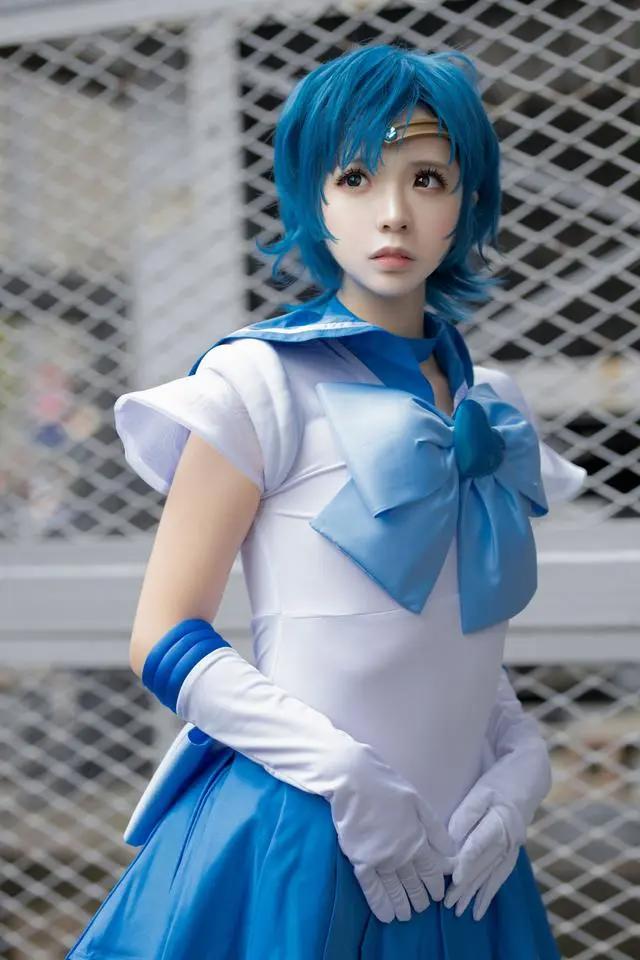 三组日本动漫《美少女战士》COSPLAY欣赏！造型相当唯美的作品！