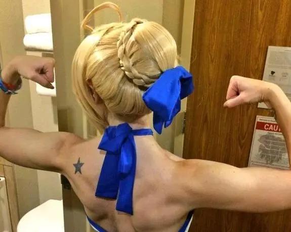 圣诞节要到了，外国人开启了神COS模式