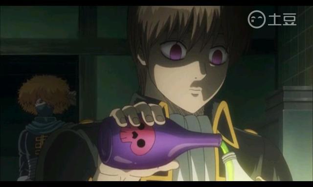 银魂人物画风突变惊悚脸，总悟变身痴呆男巫，银桑吓倒一大片！