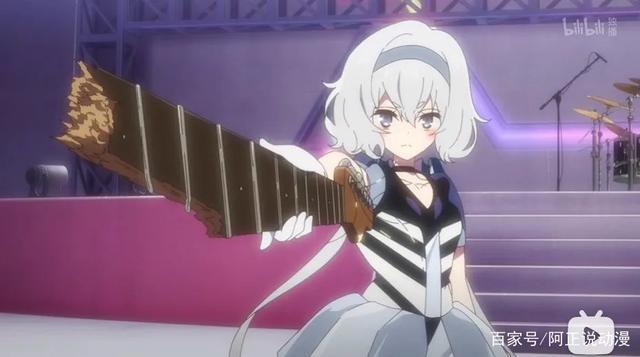 那部女主出场就被车撞死的动画，第二季也完结了