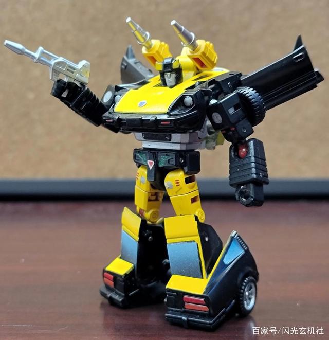 《变形金刚G1》动漫衍生：霸天虎隐身渗透人物-“间谍”破坏者