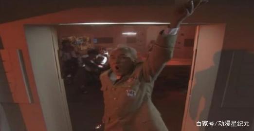 盘点致敬：这一集的迪迦奥特曼你看过吗？片尾曲居然放的是初代！