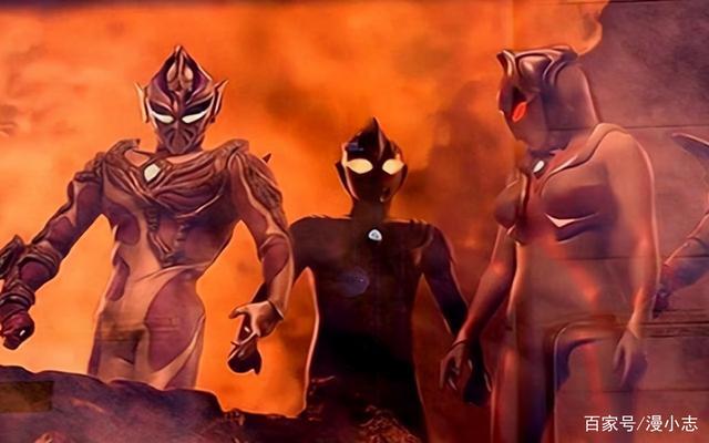 《特利迦奥特曼》和迪迦有关，疑似黑化迪迦，或是迪迦的亲人