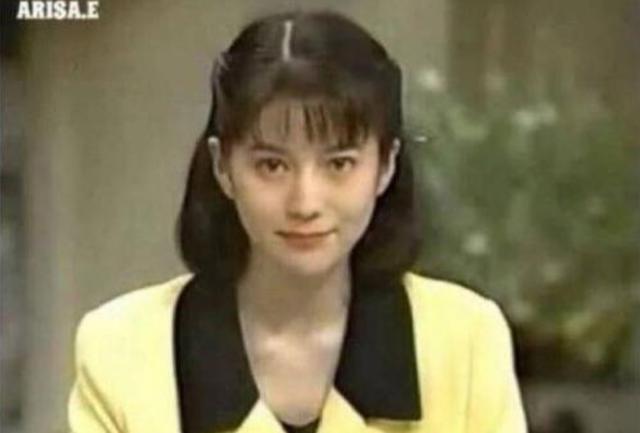 小新的审美就没错过，《蜡笔小新》里都出现过这些日本美女