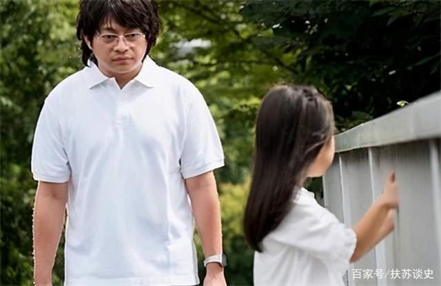 他在校是学霸，因身体畸形被嘲笑，一年内残害四名女童，令人发指