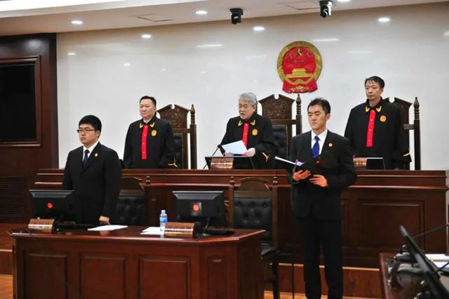 案件回顾：学霸因身体畸形被嘲笑，一年内残害四名女童