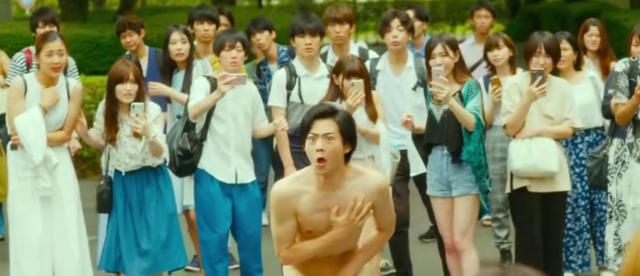 碧蓝之海真人影视化，桐生战兔成裸男，开头就高能，敢拍就敢看