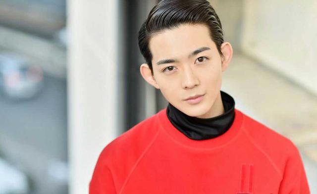 碧蓝之海真人影视化，桐生战兔成裸男，开头就高能，敢拍就敢看