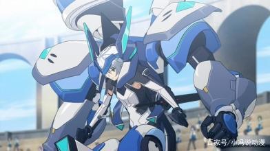 最弱无败神装机龙：一男N女的福利机甲番