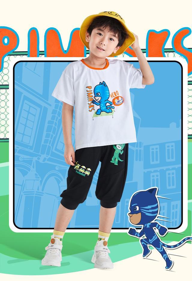 大黄蜂品牌联名系列上新，睡衣小英雄活力亮相