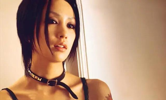 美人计｜翻拍《NANA》的导演来看看，真正的漫改女主什么样