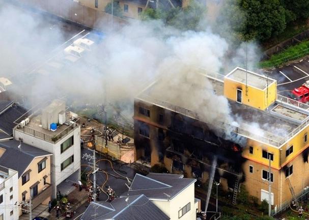 京都动画发生爆炸，多人死亡40人受伤，警方表示或遭遇人为纵火