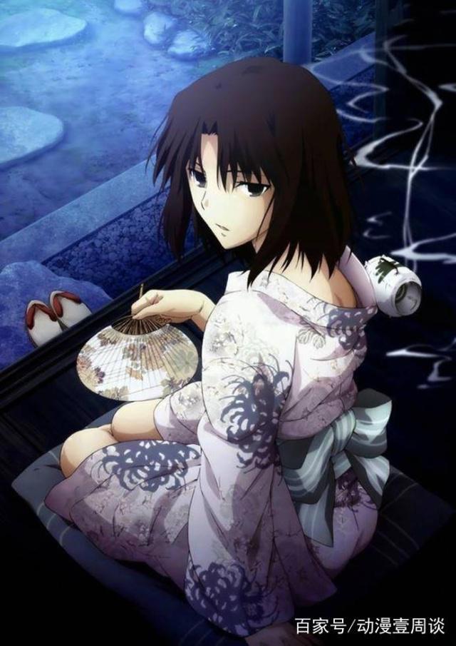 当动漫中的妹子穿上浴衣，别人都是日常衣服，她的是战斗装备