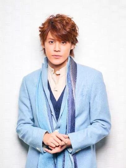 2018年「动漫男声优」1位梶裕贵，2位宫野真守，3位神谷浩史