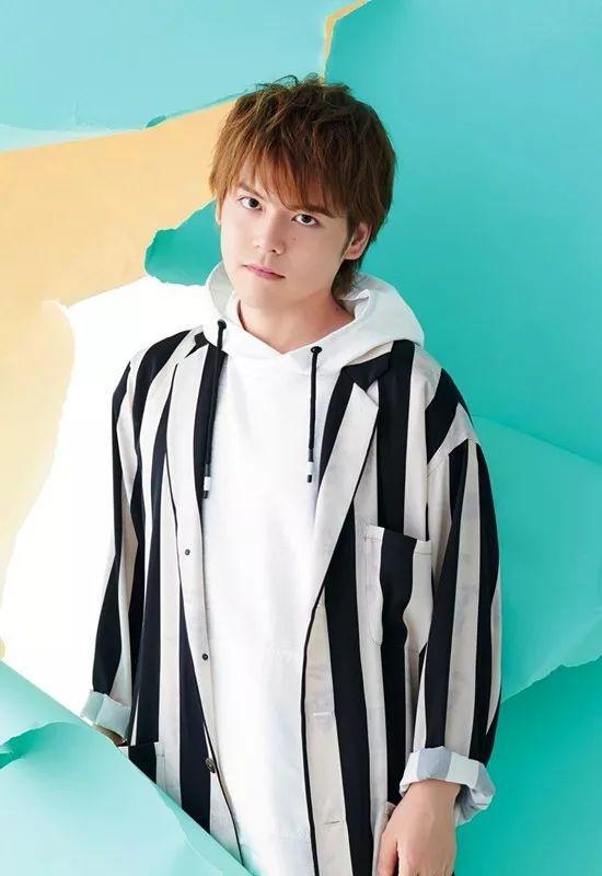 2018年「动漫男声优」1位梶裕贵，2位宫野真守，3位神谷浩史