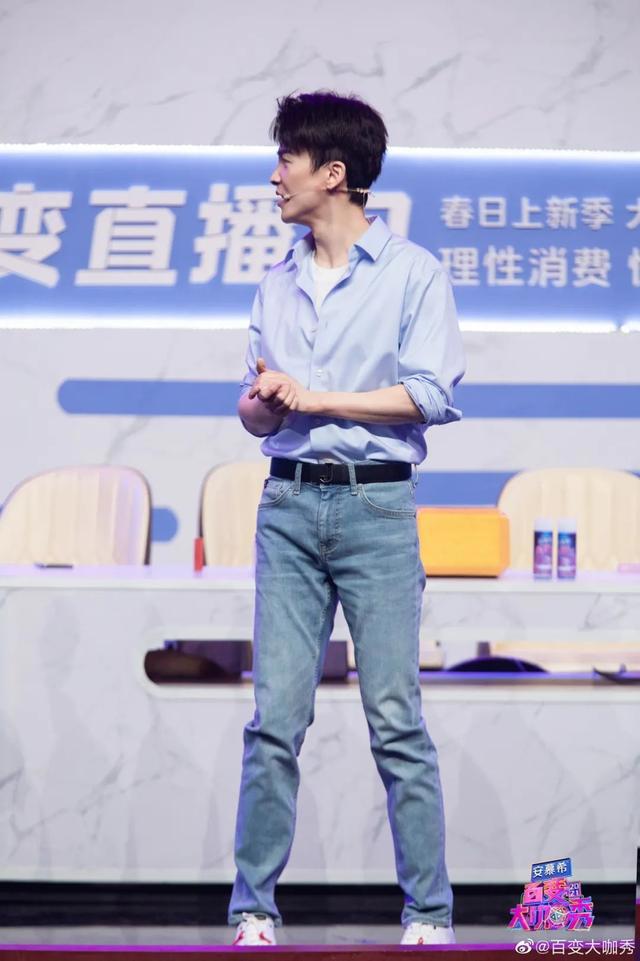 《百变大咖秀》再度喜获三网第一！王祖蓝一人分饰两角超惹眼