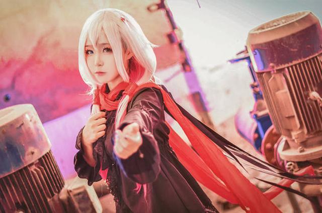 《罪恶王冠》楪祈Cos被禁止进入漫展，粉丝：换一套衣服就好了