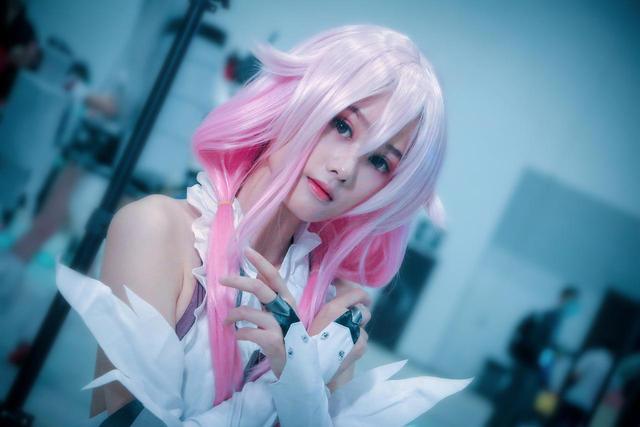 《罪恶王冠》楪祈Cos被禁止进入漫展，粉丝：换一套衣服就好了