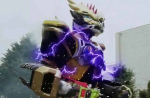 动漫中那些圣诞节发生的悲剧，诚哥最惨，罪恶王冠令人落泪！