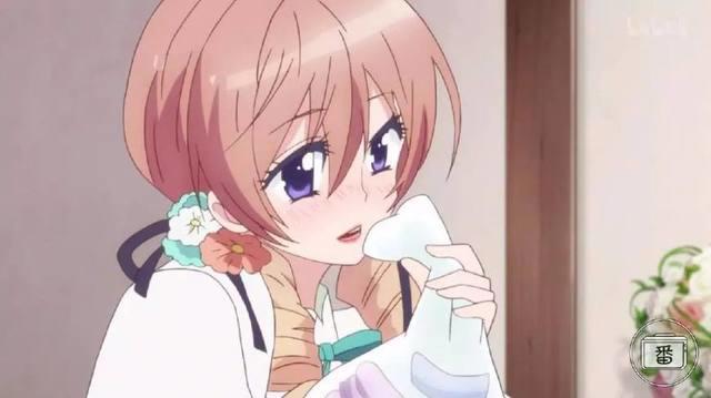 比画女硬说男更恐怖的，是画高校生硬说是小学生！