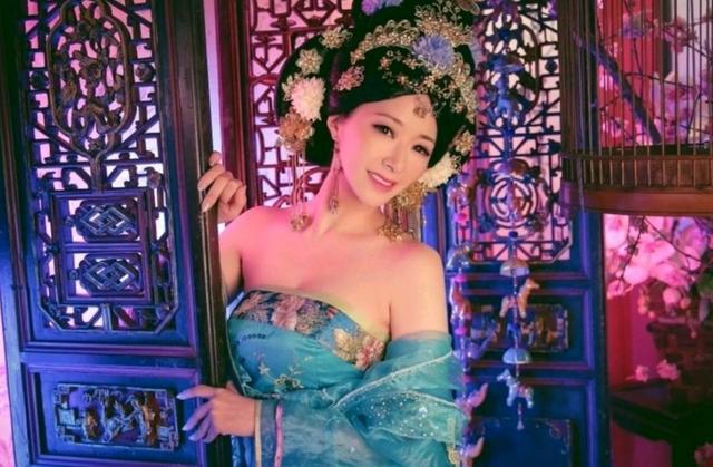 《终末的女武神》美神的声优田中理惠，身材也很火辣