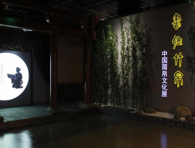 国庆去哪儿｜和田馥甄相约大明湖畔，等《驴得水》陪在你身旁