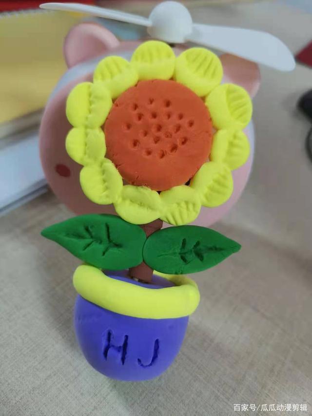 《瑞克与莫蒂》第五季预告公布自由女神像被爆破画面极度酸爽