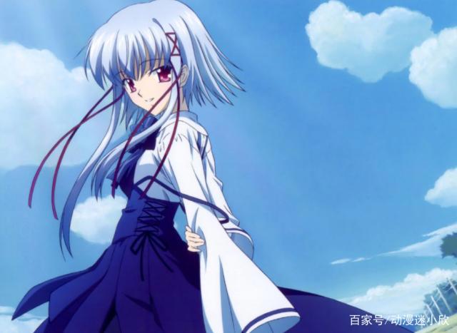 15个动漫中的银发美少女，艾莎头发40万根，而她的头发却像拖把