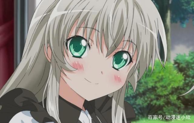 15个动漫中的银发美少女，艾莎头发40万根，而她的头发却像拖把