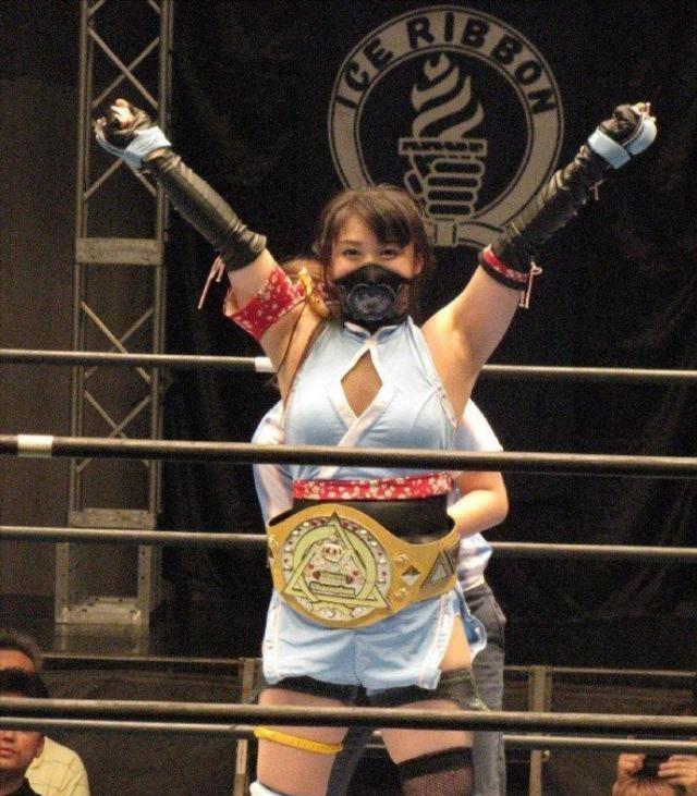 最强声优，干一行爱一行，声优界的摔跤冠军