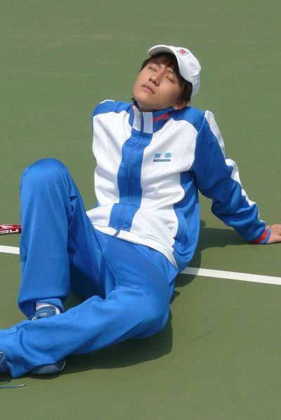 漫画《网球王子》要拍成电视剧，网友看到有他的名字就感觉要凉了