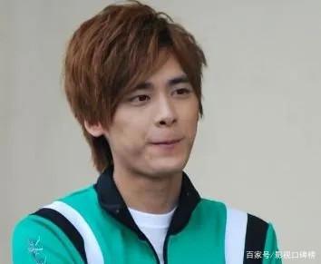 《网球王子》播出13年，演员现状大不同，配角都火了，男主却不行