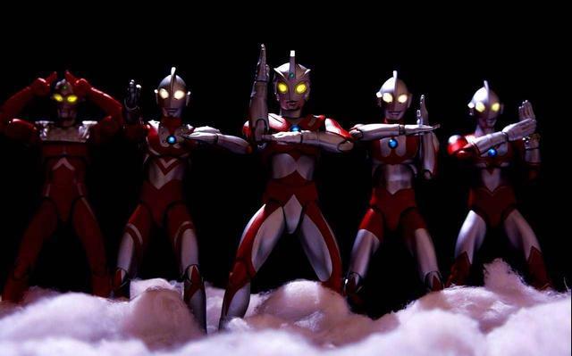 奥特曼之《怪兽使者与少年》是圆谷对人类无知批判的体现