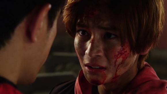 假面骑士01和圣刃剧场版：01拥有80分钟，圣刃仅仅拥有20分钟！