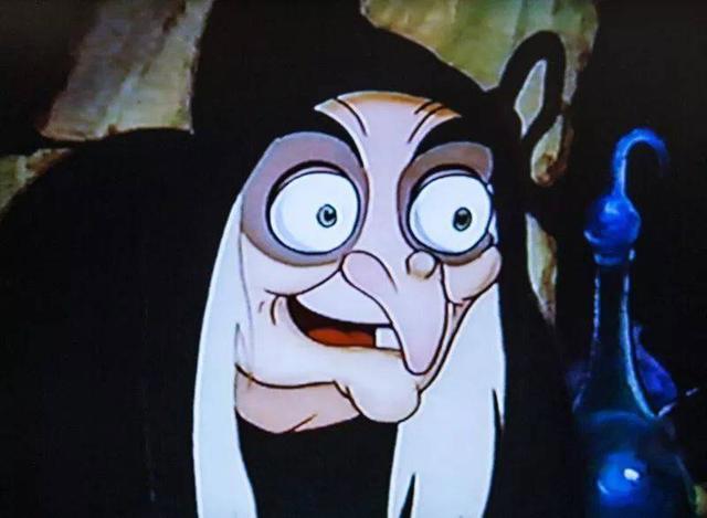 从迪士尼反派到日本魔法少女，魔女成长路上的红与黑