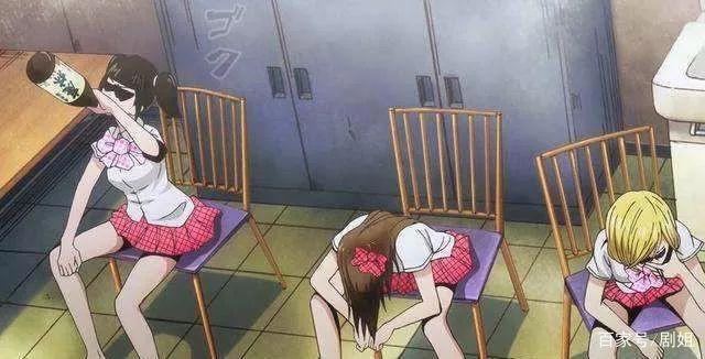 后街女孩：表面兄弟还是塑料姐妹花，三人的关系傻傻分不清楚！