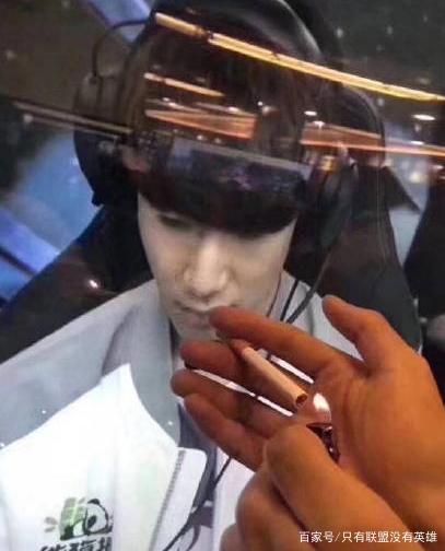 S9八强赛TheShy上演天使降临到我身边，GRF全员：你不要过来啊！