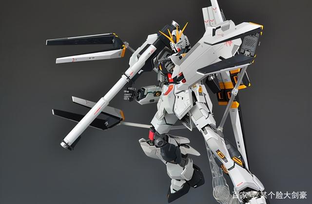 一剑展开一个时代，实力远超哆啦A梦，童年最经典的机器人