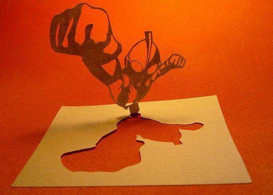 动漫剪纸也精彩：淘气的阿拉蕾，起飞的奥特曼，纤细的初音