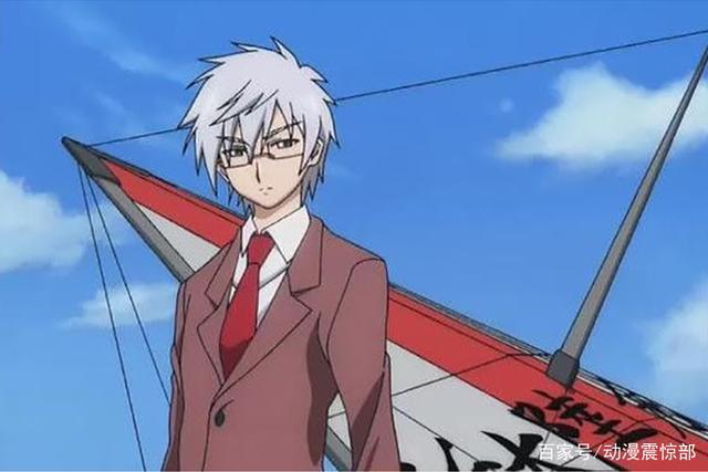 动漫里那些只穿校服的人，制作组真的很缺经费吗？