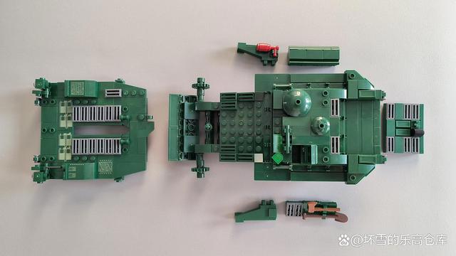 北欧无头骑士异闻录：小鲁班积木Strv103简评