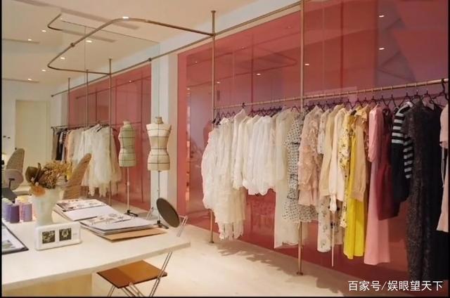 陈赫妈妈晒居家逗娃日常，因配文含糊，网友猜测保姆也一起被隔离