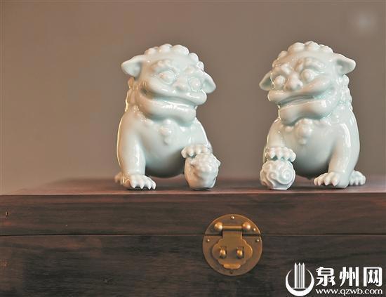 陶瓷萌狮“出圈”
