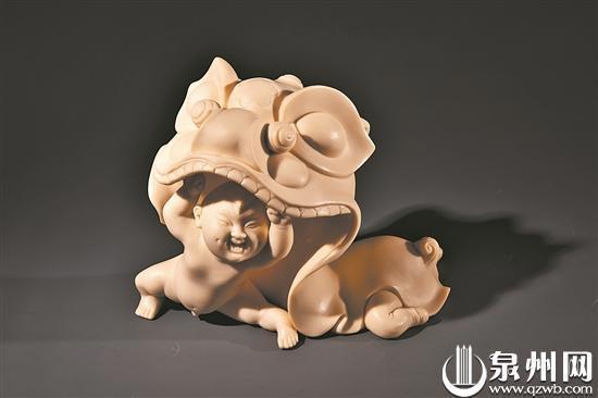 陶瓷萌狮“出圈”