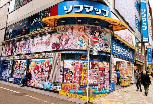 为了给阿宅谋福利，二次元是如何玩转日本政坛的？