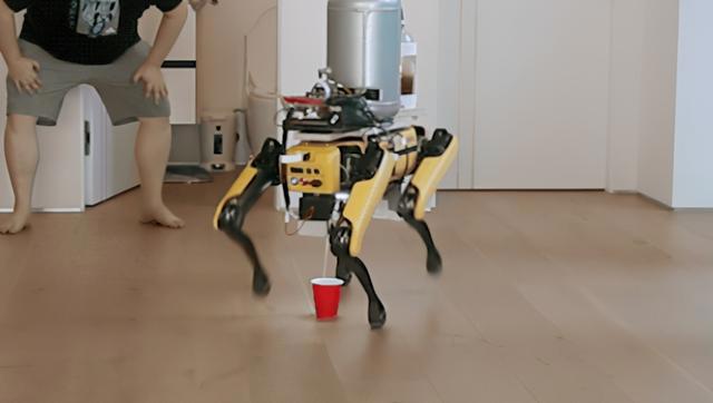 和角色一模一样的声优！《本田小狼与我》女主也是机车迷！